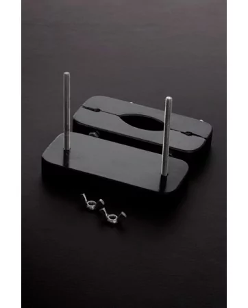 Ball Buster - Testicle Vice